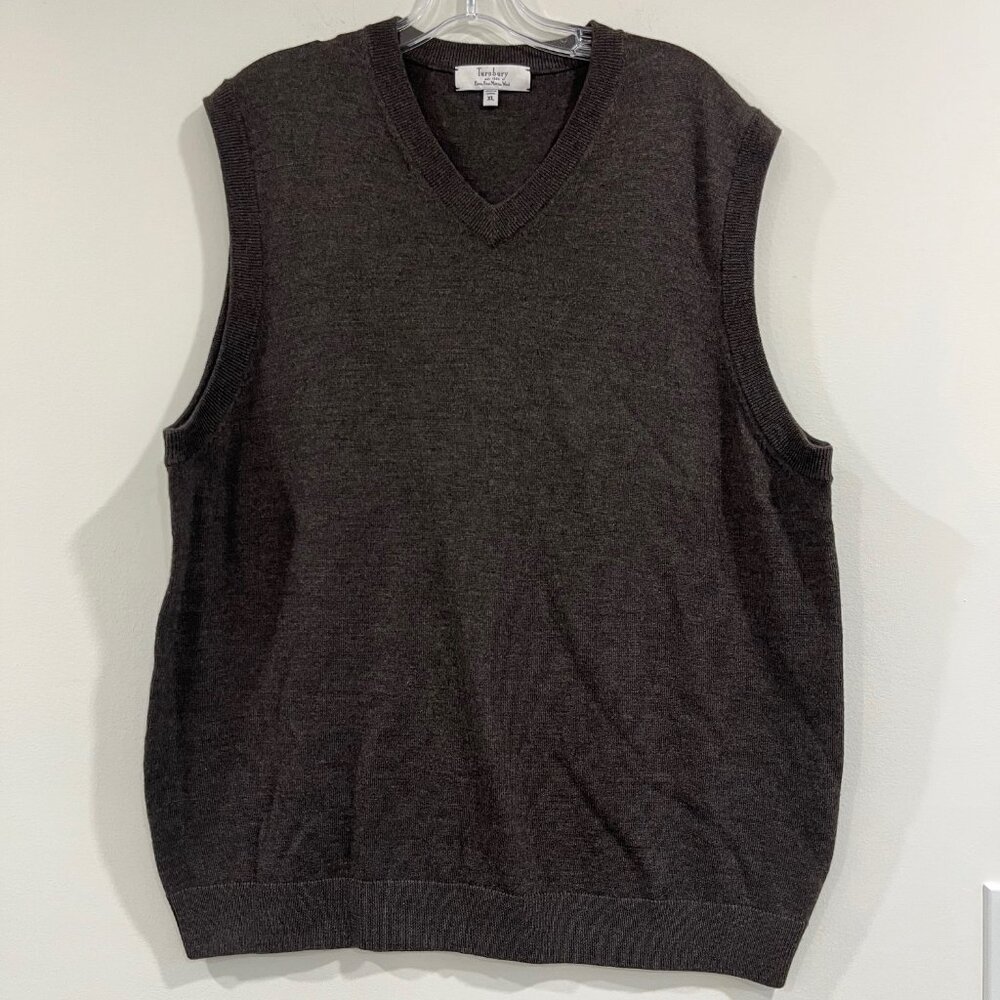 Turnbury Men's Size XL V-Neck Vest 100% Extra fine Merino Wool Sweater brown